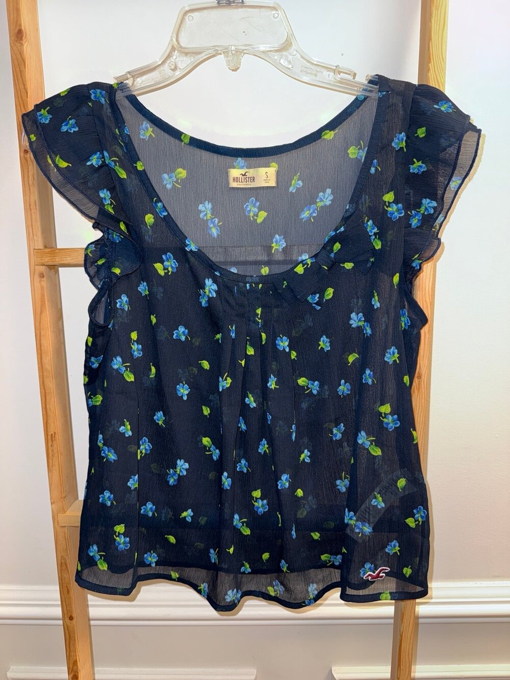 Vintage Hollister Women's Sheer Floral Ruffle Sleeve Blouse Top